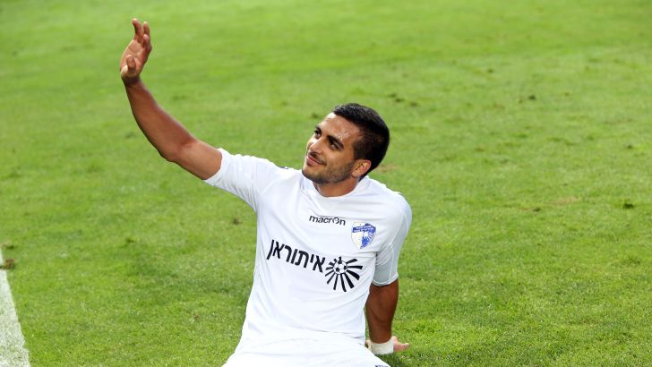 אחמד עאבד. יכול לחייך הערב