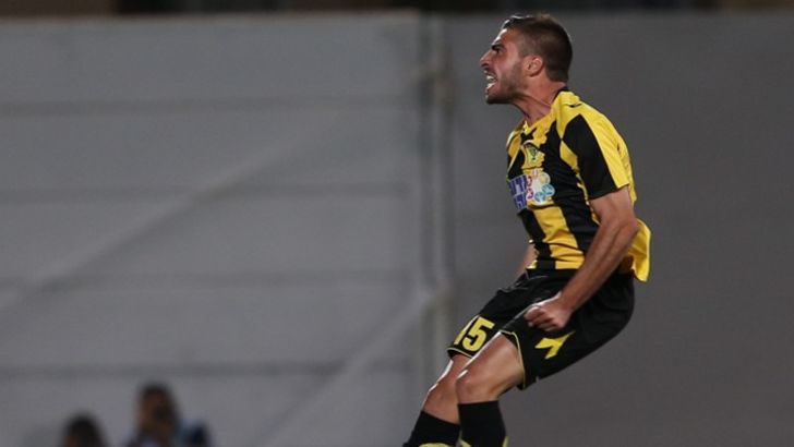 חדד חוגג בביתר. רק רוצה לחזור ליהנות