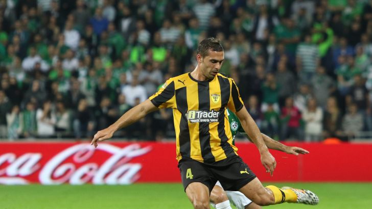 חיימוביץ' בפעולה. בכורה מול האקסית