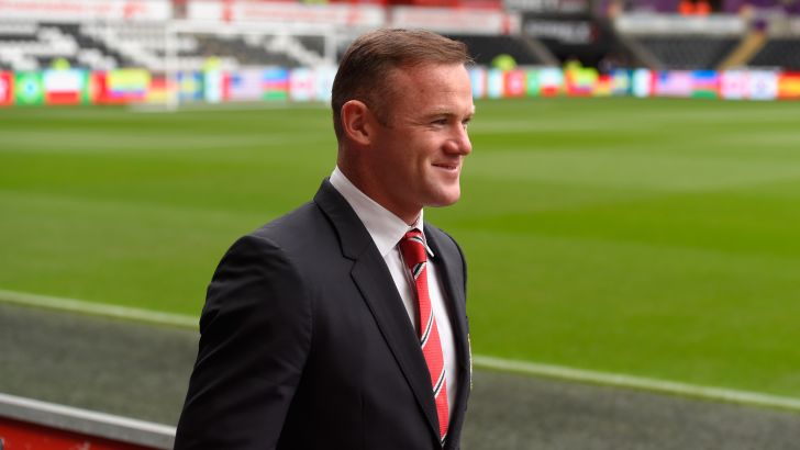 רוני. חושף הכל