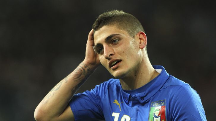 וראטי. הרבה על כתפיו