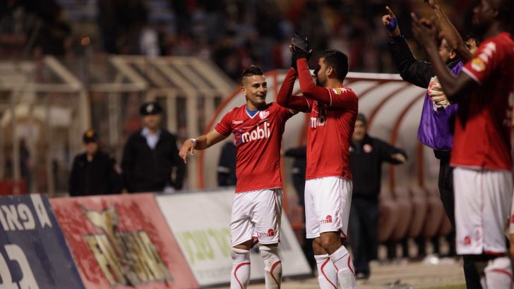 בוזגלו והחברים מודים לאוהדים. הקהל שלהם ראה הכי הרבה גולים