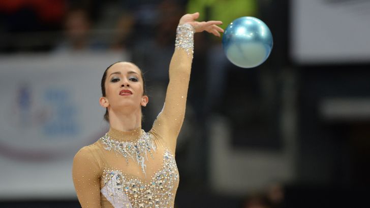 המערכונים של המתעמלות הם הכי חזקים