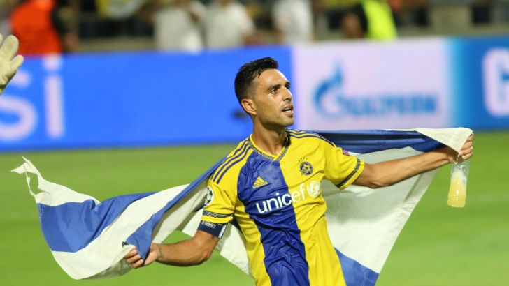 זהבי. במקומו הטבעי