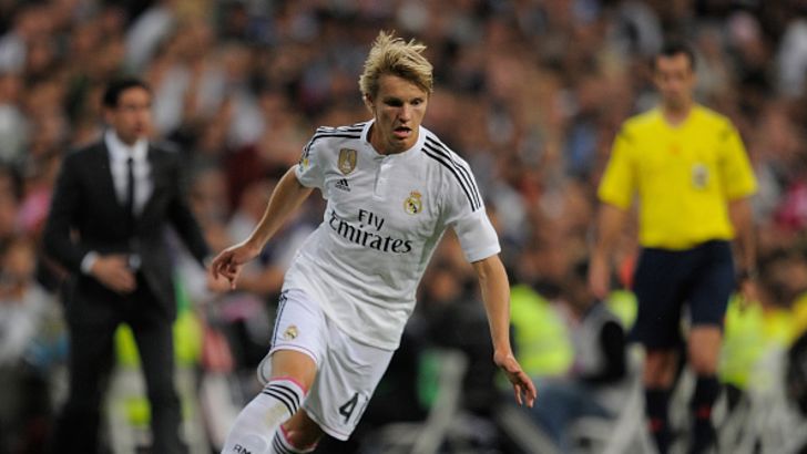 הנהלת ריאל מדריד שומרת עליו בצמר גפן