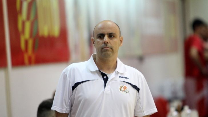 פותח עונה שביעית בנס ציונה. זילבשרטיין