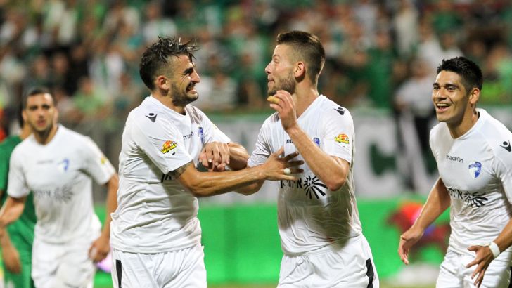 שמיר חוגג. לא שואף להיות מלך השערים