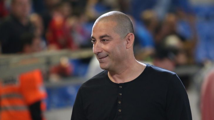 בן זקן. נשאר במועדון