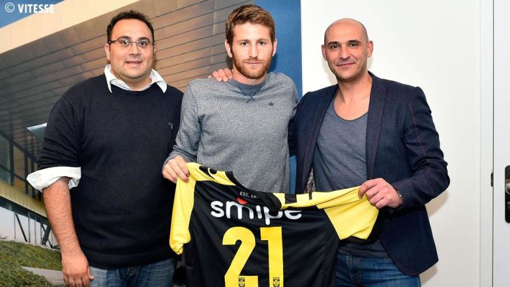 ייני. מפנטזים על כותרת