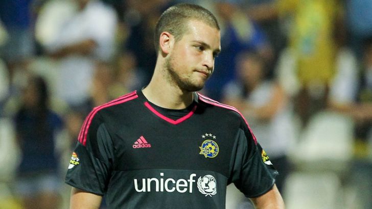 ישחק או לא? ראיקוביץ'