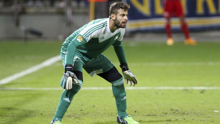 לוי. לא זוכה להזדמנויות במדי הצהובים