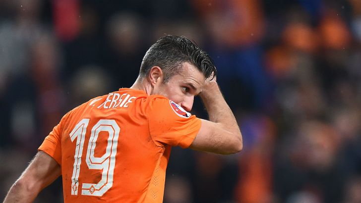 ואן פרסי מעכל את הבושה