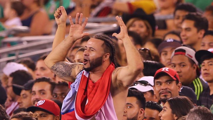 אוהדי מקסיקו. הנבחרת שמביאה את ההמונים למגרש