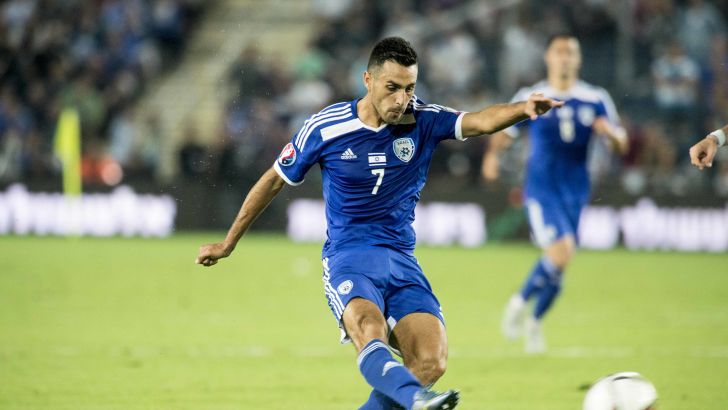 זהבי. יש סיכוי לסנסציה?