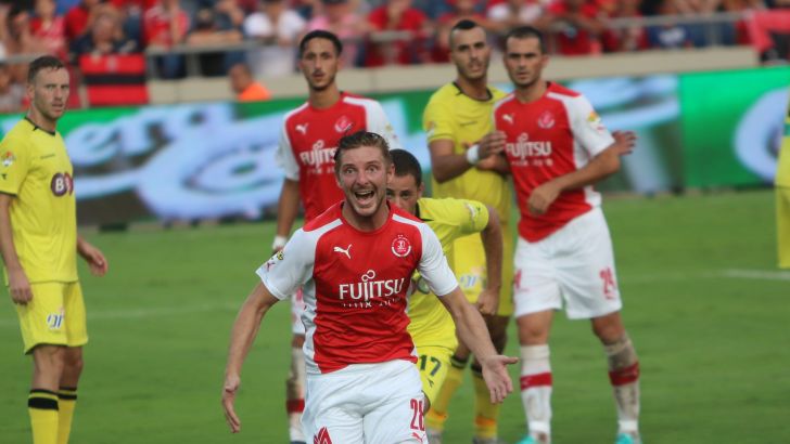 אנטל. מקורביו שמעו כי הוא רשאי לחפש קבוצה