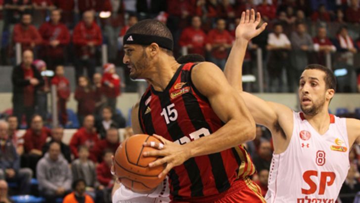 דאנקן. חוזר לבירה