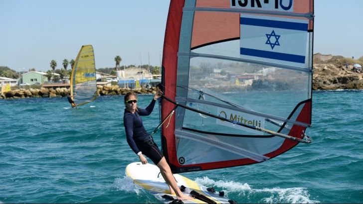 דוידוביץ'. נראית מוכנה לאליפות העולם