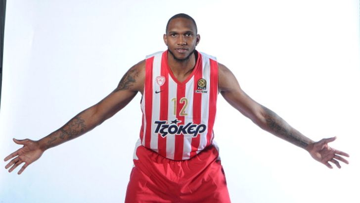 בקרוב בצהוב. סימונס