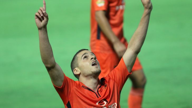 עגייב. חולם בגדול