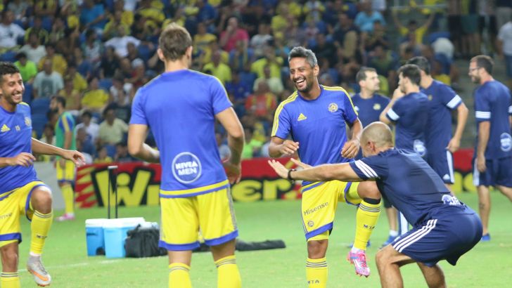 יצחקי. יפתח בחוד