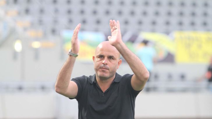 אבוקסיס. יפתח עונה שלישית