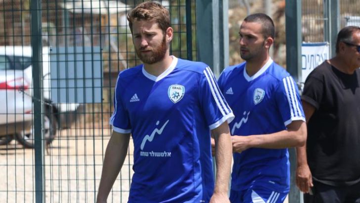 ייני. ממשיך להתייבש על הספסל