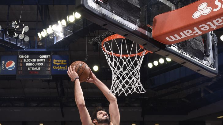 כספי מעופף בעוד ערב טוב שלו