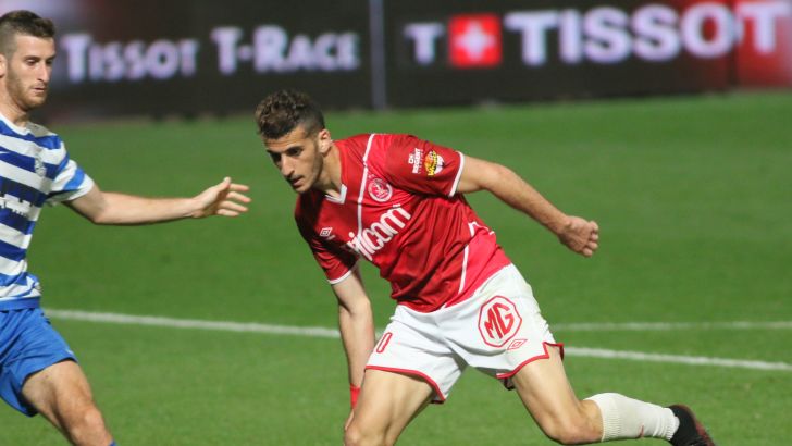 ביטון. למאמנו החדש יש בעיה בחלק ההתקפי