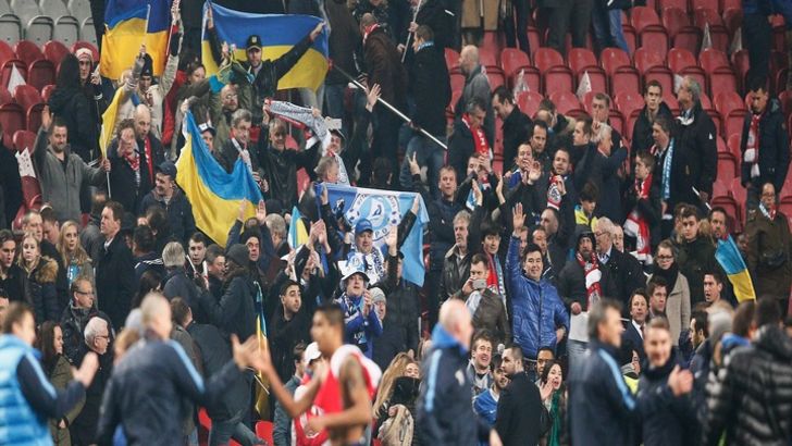 שחקני דניפרו חוגגים. ידיחו את רפאלוב?