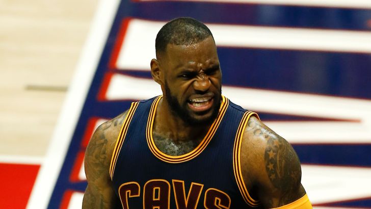 ג'יימס. גורם לאחרים לשחק טוב יותר