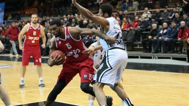 סמית' מסתבך בערבות רוסיה