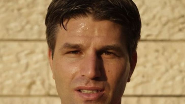 אהרון. בסוף הוא כבש במשחק הפרידה