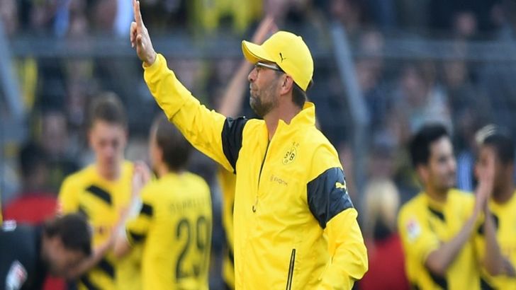 קלופ נפרד. מועדון בצלמו