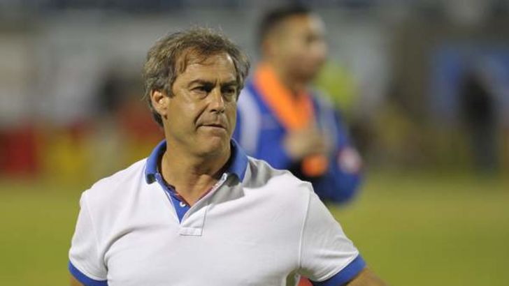 לנדאו. מעוניין מאוד להגיע