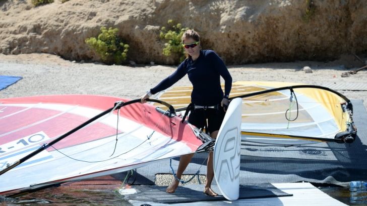 דוידוביץ'. נשארת בארץ