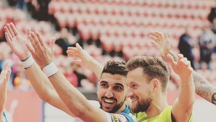 דאבור. חוגג את הניצחון הגדול