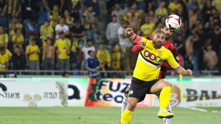 ערן לוי. קיבל רשות למצוא קבוצה