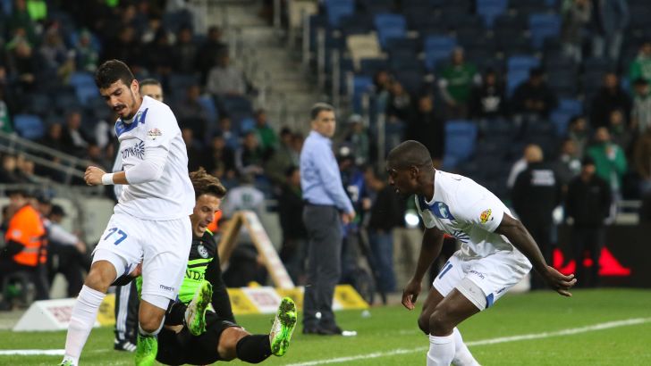 עזאם. ישוב לעמדתו הטבעית