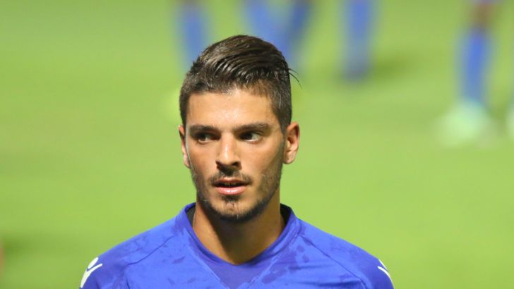 מזרחי. מניה חמה בכרמל