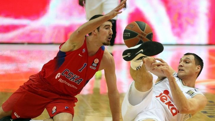 דה קולו. הוליך את הרוסים לניצחון