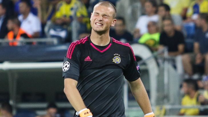 ראיקוביץ'. כולם מצפים שבכל משחק יהיה מדהים