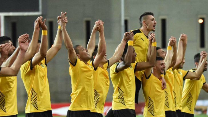 בבירה מרוצים