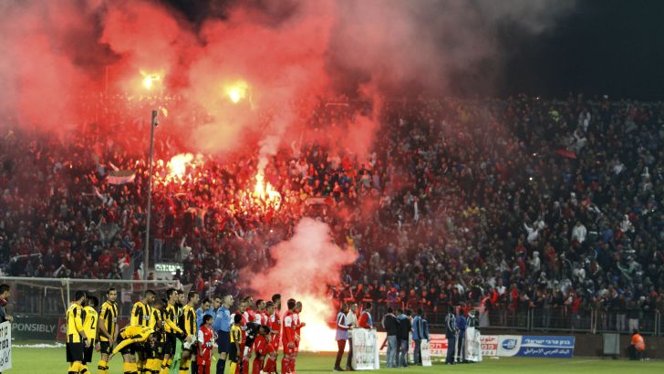 אוהדי סכנין וביתר במפגש הקודם. אלה יניפו ואלה לא?