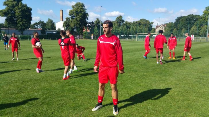 ביטון במחנה האימונים. שב לכשירות