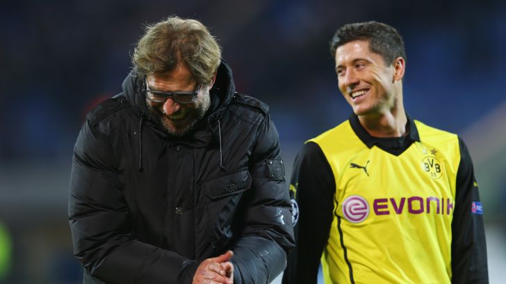 לבנדובסקי וקלופ בצהוב שחור. השתנה המון מאז