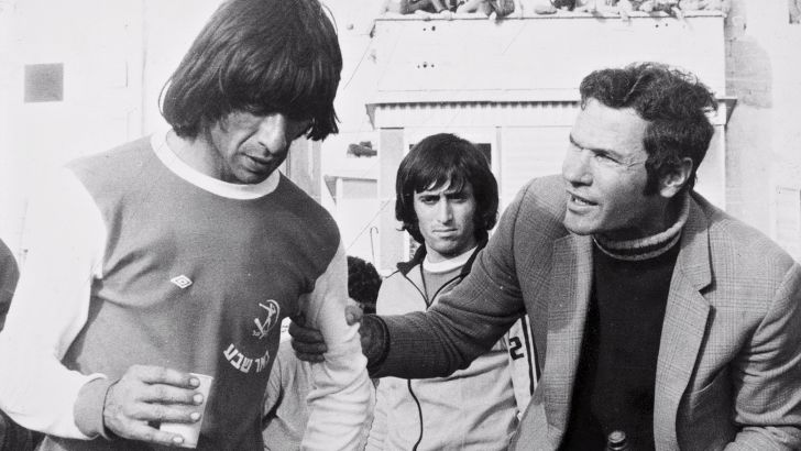 לבקוביץ' ונומה. השחקנים ידעו שהם מייצגים עיר שלמה