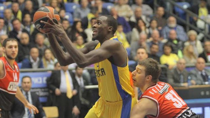 ג'יימס. לא מצא את עצמו באיטליה