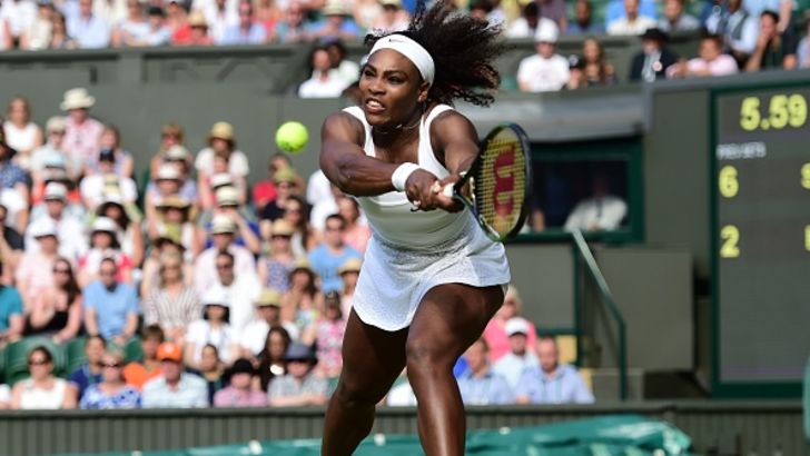 סרינה בדרך לשמינית שם מחכה אחותה ונוס