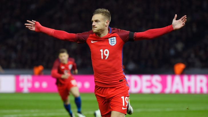 איזו דרך לכבוש שער בכורה בנבחרת