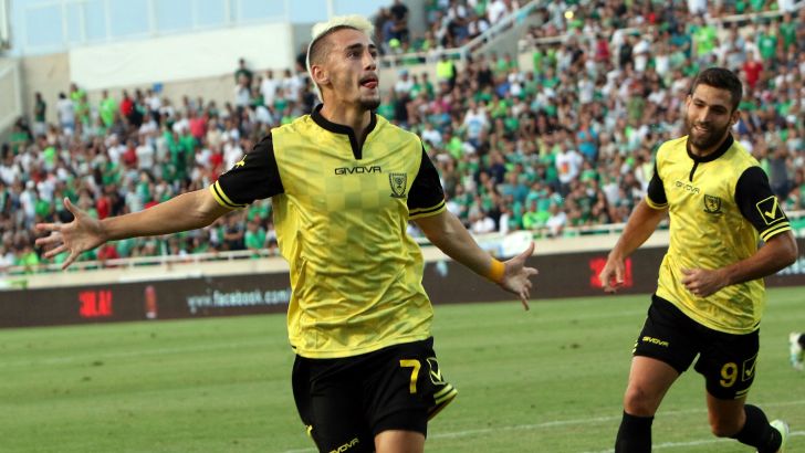 אצילי ושכטר